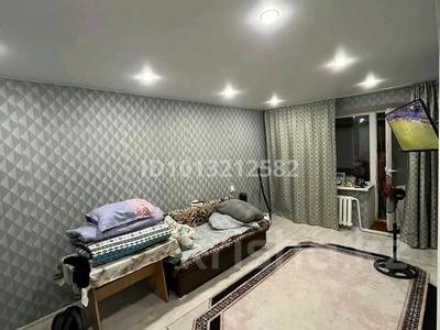 1-комнатная квартира · 34 м² · 5/5 этаж, Камзина 30 за 7.5 млн ₸ в Аксу