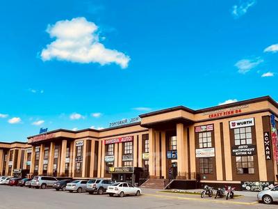Свободное назначение, офисы, магазины и бутики, склады, общепит, салоны красоты, бани, гостиницы и зоны отдыха, фитнес и спорт, медцентры и аптеки, образование, развлечения, конференц-залы, кабинеты и рабочие места · 2675 м² за 750 000 〒 в Актобе, мкр. Курмыш