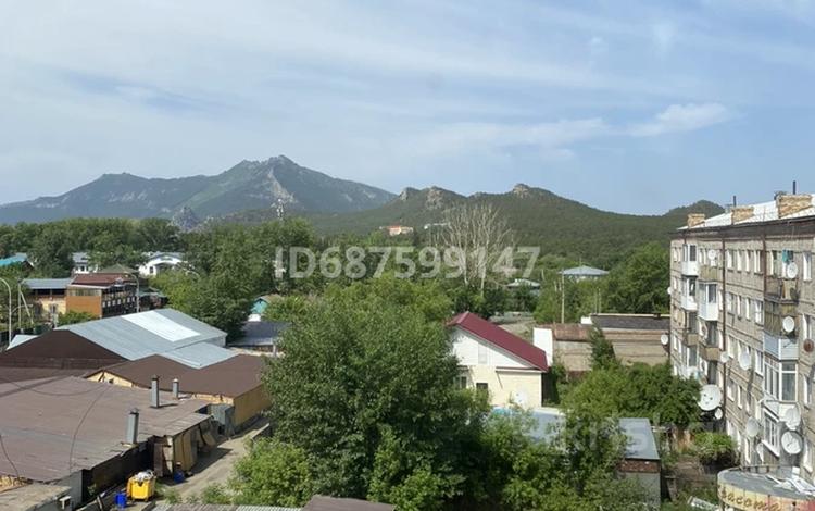 1-комнатная квартира · 37.5 м² · 5/5 этаж, Кенесары 17 — В центре за 80 000 ₸ в Бурабае — фото 2
