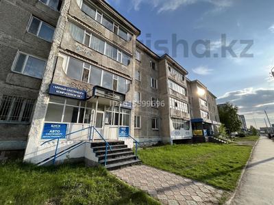 2-бөлмелі пәтер · 49.65 м² · 4/4 қабат, Валиханова 10 — 7 школа, акимат, больница, бағасы: 10 млн ₸ в 