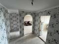 2-бөлмелі пәтер · 49.65 м² · 4/4 қабат, Валиханова 10 — 7 школа, акимат, больница, бағасы: 10 млн ₸ в  — фото 20