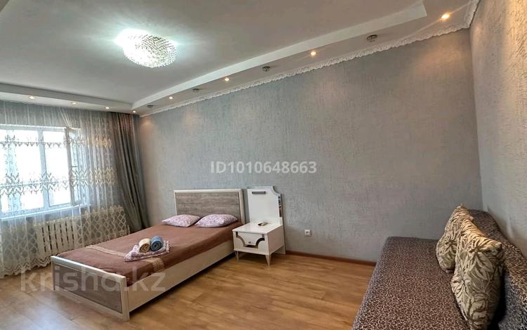1-бөлмелі пәтер · 51 м² · 8/9 қабат, мкр. Алмагуль 10, бағасы: 15.5 млн ₸ в Атырау — фото 2