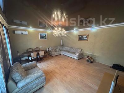 Отдельный дом · 6 комнат · 268 м² · 6 сот., Гагарина 29 за 45 млн 〒 в Экибастузе