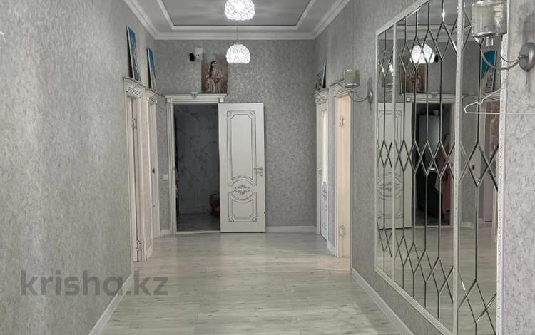 4-бөлмелі пәтер · 142 м² · 7/11 қабат, 19-ш/а. 35, бағасы: 42 млн ₸ в Актау, 19-й мкр — фото 2
