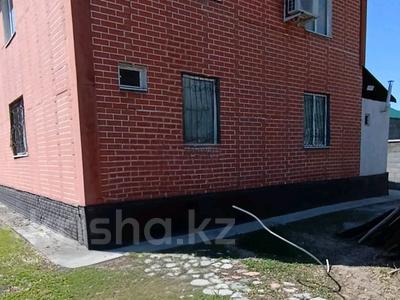 Отдельный дом · 4 комнаты · 142 м² · 7 сот., Шевченко — Курманова за 30 млн ₸ в Талдыкоргане, военный городок Улан