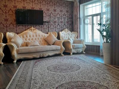 5-комнатная квартира · 200 м² · 12/15 этаж, мкр Жетысу-3 за 85 млн 〒 в Алматы, Ауэзовский р-н