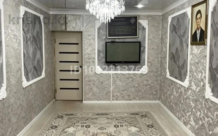 2-комнатная квартира · 48 м² · 9/9 этаж, 27-й мкр 4 за 11 млн ₸ в Актау — фото 2