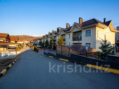6-комнатная квартира · 275 м² · 1/3 этаж, Колсай 39 за 230 млн ₸ в Алматы, Бостандыкский р-н