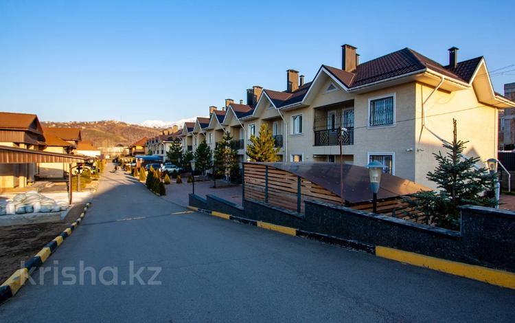 6-комнатная квартира · 275 м² · 1/3 этаж, Колсай 39 за 230 млн ₸ в Алматы, Бостандыкский р-н — фото 21