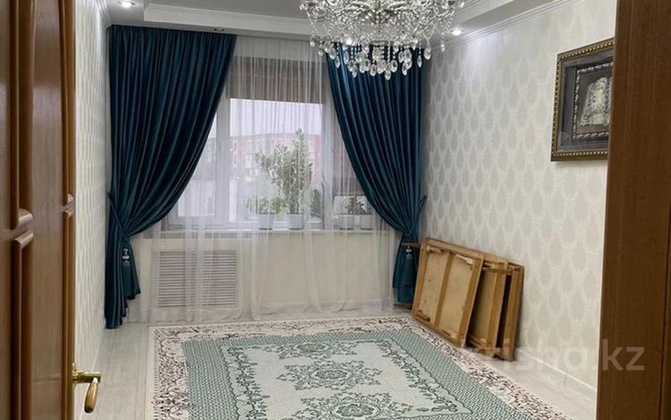 4-бөлмелі пәтер · 95 м² · 4 қабат · ай сайын, 26-й мкр 43, бағасы: 150 000 〒 в Актау, 26-й мкр — фото 2