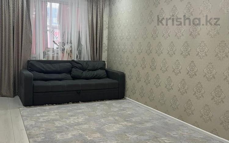 1-комнатная квартира, 46 м², 2/5 этаж помесячно, мкр. Алтын орда 50е