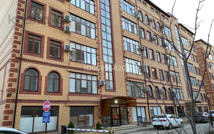 1-бөлмелі пәтер · 56.8 м² · 2/5 қабат, мкр Нурсая — Рысбай Габдиева, бағасы: 200 000 ₸ в Атырау — фото 21