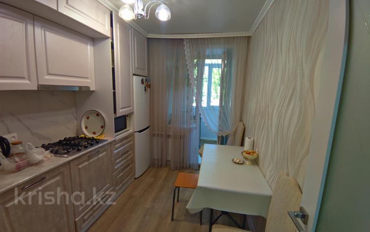 2-бөлмелі пәтер · 46.3 м² · 1/9 қабат, Юго-Восток ш/а., Республики 32, бағасы: 20 млн ₸ в Караганде, Казыбек би р-н — фото 2