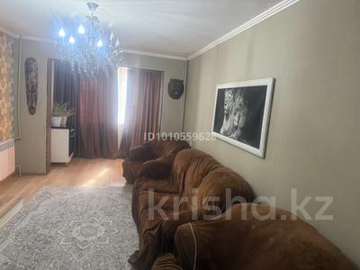 3-комнатная квартира · 61 м² · 1 этаж, мкр Центральный, Центральная 11 — Махамбета Валиханова за 18 млн 〒 в Атырау