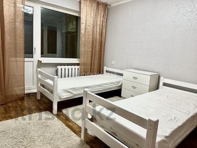 2-комнатная квартира, 60 м², 1/9 этаж посуточно, Ауэзова 91 за 8 000 〒 в Экибастузе