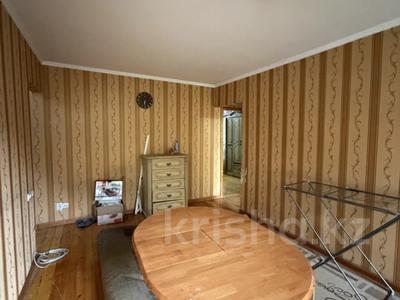 3-бөлмелі пәтер · 60 м² · 3/4 қабат, №5 ш/а. — Утеген Батыра - Куанышбаева, бағасы: 33.5 млн ₸ в Алматы, Ауэзовский р-н