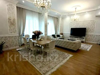 4-бөлмелі пәтер · 210 м² · 7/8 қабат, Кабанбай Батыра 13, бағасы: 135 млн ₸ в Астане, Нура р-н