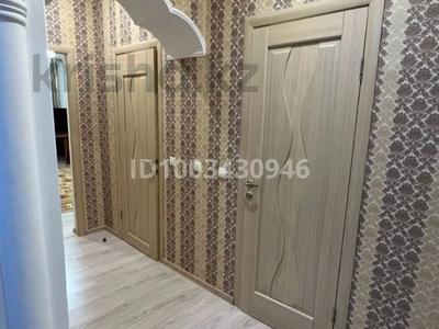 2-бөлмелі пәтер · 70 м² · 6/7 қабат, Назарбаева, бағасы: 250 000 ₸ в Уральске, мкр Школьник