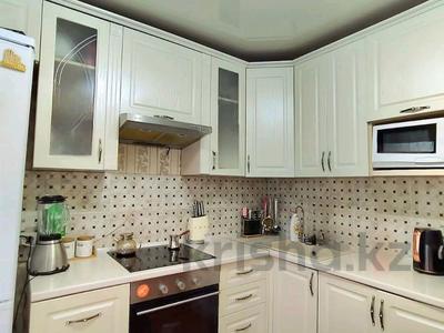 3-комнатная квартира · 72 м² · 4/5 этаж, Виноградова 19 — рынок Ивушка за 30.5 млн 〒 в Усть-Каменогорске