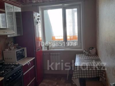 2-комнатная квартира · 49.8 м² · 5/5 этаж, 6-й мкр 10 — Возле Керуена,бара Цезарь за 12.5 млн 〒 в Лисаковске