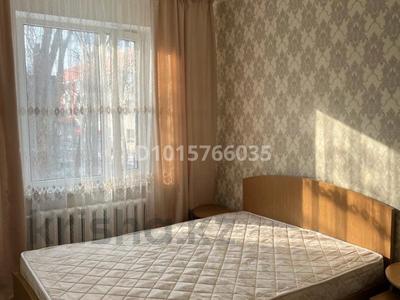 2-комнатная квартира · 42 м² · 2/5 этаж, мкр Аксай-1 — Ул. Комсомольская - Момышулы за 250 000 ₸ в Алматы, Ауэзовский р-н
