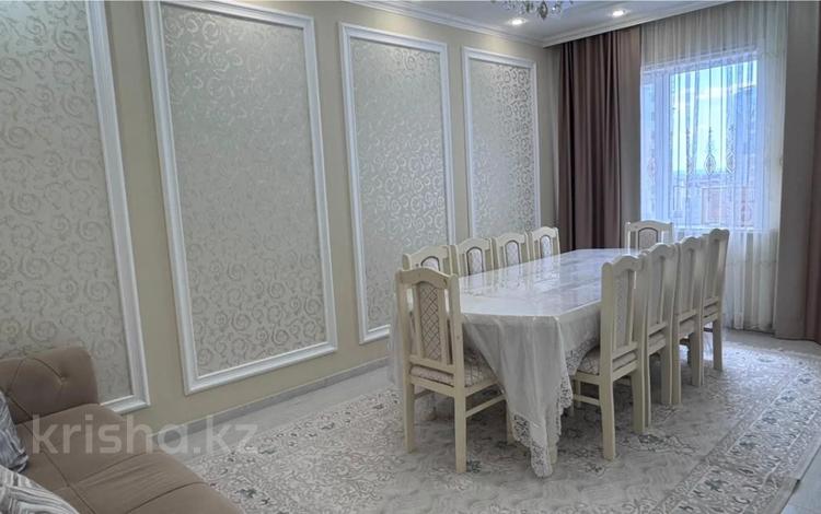 3-комнатная квартира · 74.5 м² · 11/22 этаж, мкр Юго-Восток, Шахтеров — Парк победы за 45 млн ₸ в Караганде, Казыбек би р-н — фото 2