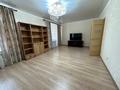 3-комнатная квартира · 108 м² · 4/6 этаж, 38 улица 27 за 370 000 ₸ в Астане, Есильский р-н — фото 2