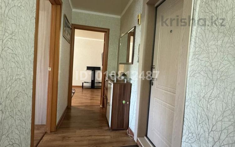 2-бөлмелі пәтер · 48 м² · 4/5 қабат, Ларина 8, бағасы: 16.5 млн ₸ в Уральске — фото 24
