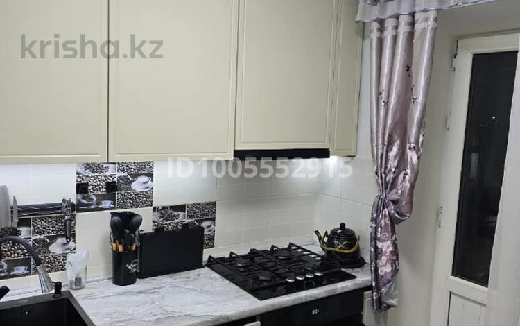 3-бөлмелі пәтер · 64.2 м² · 5/5 қабат, мкр СМП 136, мкр СМП - 136 3, бағасы: 18 млн ₸ в Атырау — фото 2