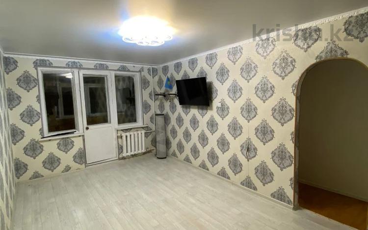 1-комнатная квартира · 33.3 м² · 4/5 этаж, пр. Металлургов за 6.5 млн ₸ в Темиртау — фото 2