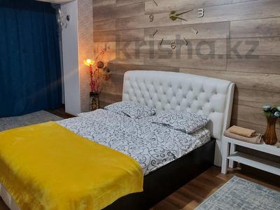 Сағатына пәтерлер в Актюбинской обл.: 1-бөлмелі пәтер · 50 м² · 4/5 қабат, мкр. Алтын орда, Пр.Тауелсиздик 4 — Пр.А. Молдагулова и пр.Тауелсиздик, бағасы: 2 000 〒 1-бөлмелі пәтер · 50 м² · 4/5 қабат, мкр. Алтын орда, Пр.Тауелсиздик 4 — Пр.А. Молдагулова и пр.Тауелсиздик, бағасы: 2 000 〒 в Актобе