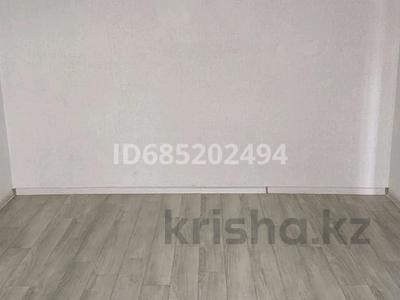 1-комнатная квартира · 28.5 м² · 3/5 этаж, мкр Строитель, Оренбурская 37/2 за 6.8 млн ₸ в Уральске