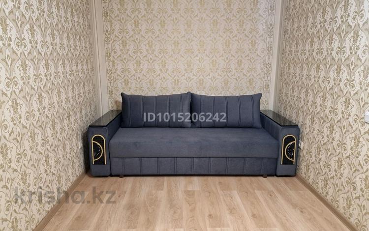 1-комнатная квартира · 40 м² · 1/9 этаж, мкр Аксай-1А, мкр. Аксай 32 за 30 млн ₸ в Алматы, Ауэзовский р-н — фото 2