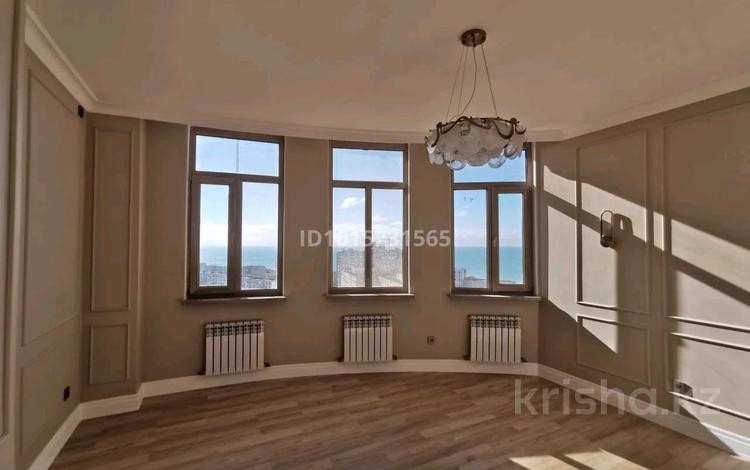 2-комнатная квартира · 78 м² · 13/17 этаж, 17-й мкр 23 — 13 мкр-15 мкр-17 мкр за 37 млн ₸ в Актау — фото 2