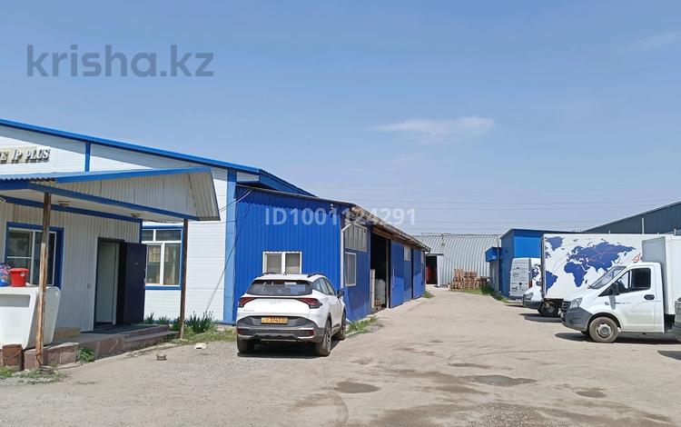 Промбаза · 25 соток, мкр Курылысшы, ул. Кокорай 77/1 за 2 800 ₸ в Алматы, Алатауский р-н — фото 2