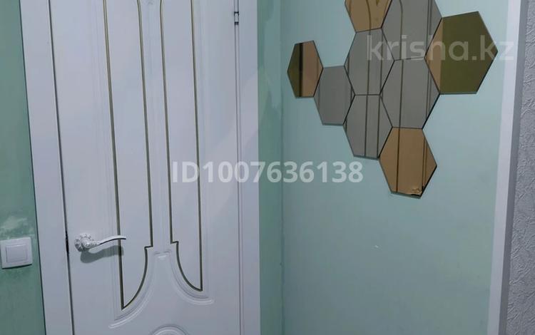 1-комнатная квартира · 21 м² · 2/10 этаж, 12-й мкр 32 — Возле гипермаркета Анвар за 9 млн ₸ в Актау — фото 2