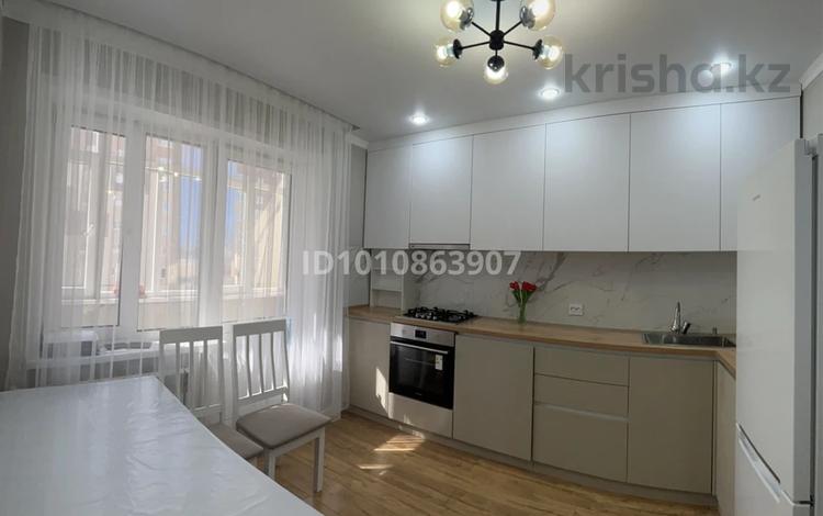3-комнатная квартира · 95 м² · 3/9 этаж, Актобе 100 за 34 млн ₸ в Уральске — фото 2