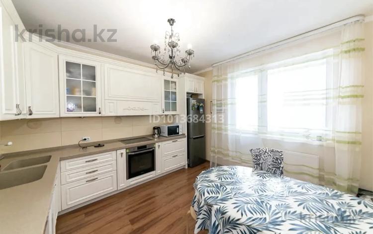 3-комнатная квартира · 95 м² · 12/26 этаж, Туран 55 за 400 000 ₸ в Астане, Есильский р-н — фото 2