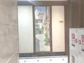 2-комнатная квартира · 55 м² · 5/12 этаж, Шамши Калдаяков 8 за 350 000 ₸ в Астане, Сарайшык р-н — фото 9