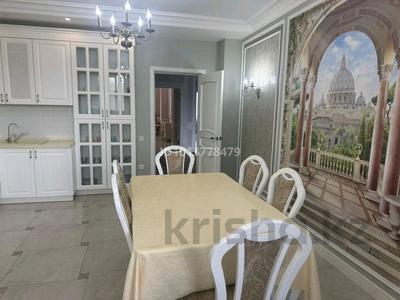8-бөлмелі пәтер · 353 м² · 3/4 қабат, Г.Жубанова 39, бағасы: 100 млн ₸ в Актобе