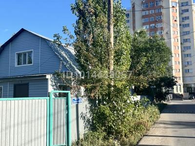 Жеке үй · 4 бөлме · 140 м² · 6 жүзд., 11 ш/а., бағасы: 35 млн ₸ в Актобе, мкр 11