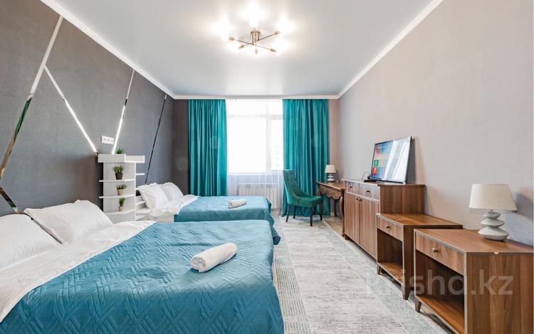 2-бөлмелі пәтер · 75 м² · 13/18 қабат, Туран 52 — 2-комнатная 75 м² | 8 спальных мест | рядом EXPO и Арена, бағасы: 30 000 ₸ в Астане, Есильский р-н — фото 2