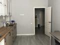 1-бөлмелі пәтер · 56 м² · 8/10 қабат, 16-й мкр 93 — Возле тц Бәйтерек, бағасы: 17 млн ₸ в Актау — фото 2