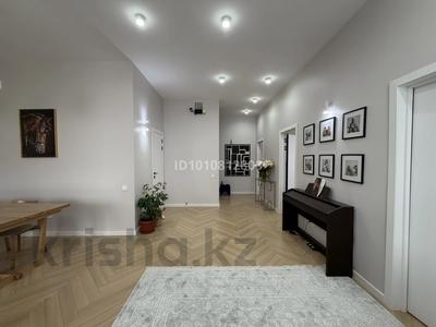 3-бөлмелі пәтер · 104 м² · 8/11 қабат, 5А мкр, мкрн. 5А 4, бағасы: 60 млн ₸ в Актау
