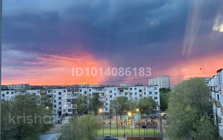 2-комнатная квартира · 48.1 м² · 5/5 этаж, ауэзова 27 17 за 17 млн ₸ в Семее — фото 2