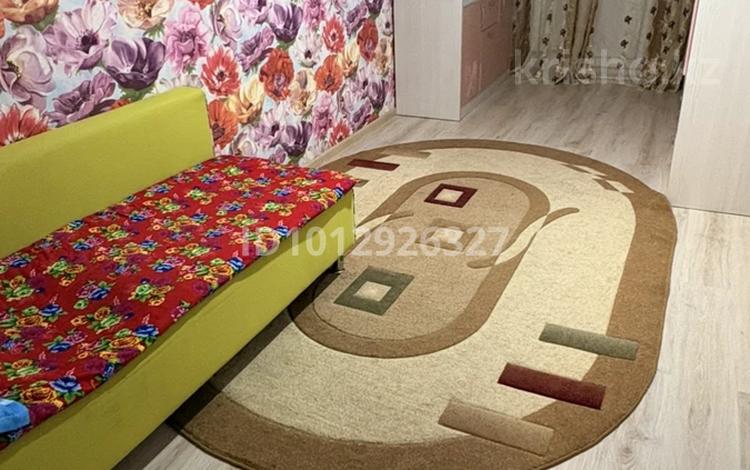 2-бөлмелі пәтер · 44 м² · 5/5 қабат, 3мкр 35, бағасы: 190 000 ₸ в Атырау, мкр Авангард-3 — фото 2