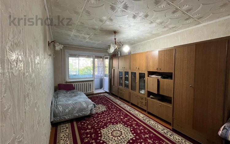 3-бөлмелі пәтер · 62 м² · 3/5 қабат, Юго-Восток ш/а., Муканова, бағасы: 19 млн ₸ в Караганде, Казыбек би р-н — фото 8