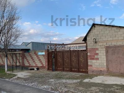 Отдельный дом · 10 комнат · 130 м² · 10 сот., мкр Актас 20 А — Ташкентская трасса за 32 млн ₸ в Шымкенте, Туран р-н