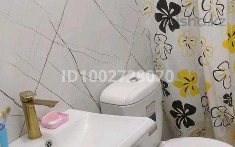 Үйдің бір бөлігі · 2 бөлме · 30 м² · 4 сот., мкр Самал-3, Мкр Самал-3 Естемес би 68 — Алтынқорған, бағасы: 70 000 ₸ в Шымкенте, Абайский р-н — фото 2