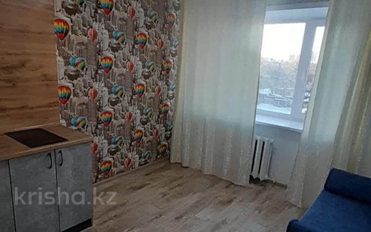 1-комнатная квартира · 14 м² · 3/5 этаж, Горького за 5.8 млн 〒 в Петропавловске — фото 2